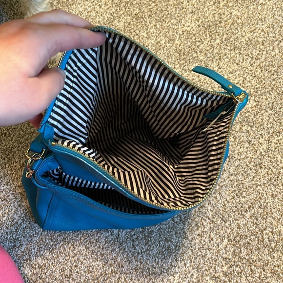 Kate Spade satchel with magnetic flap - Picture 4 of 10